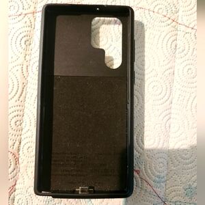 Battery case for Samsung Galaxy s22 Ultra.